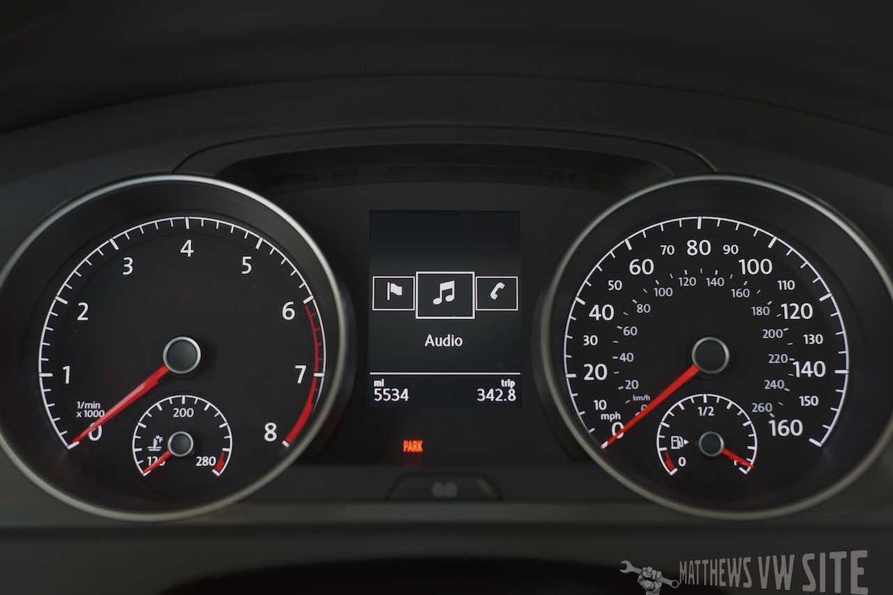 Audio page in the VW Multifunction Display